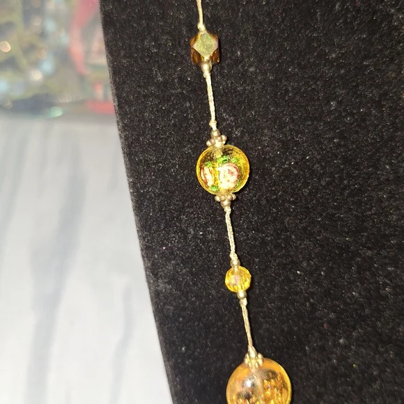 Elegant Gold and Brown Beaded Glass Necklace - Picture 4 of 5